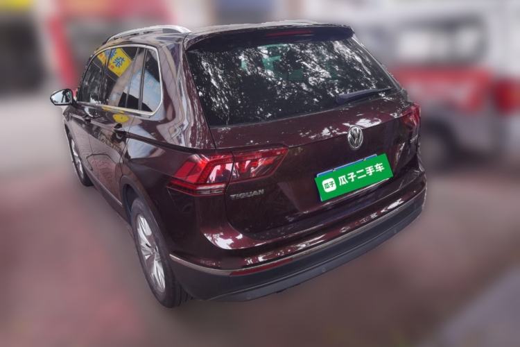 Used Volkswagen Tiguan 2018 330TSI All-Wheel-Drive Innovation Model Rear Left 45 Deg