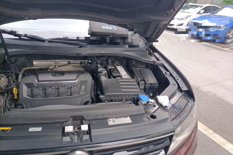 Used Volkswagen Tiguan 2018 330TSI All-Wheel-Drive Innovation Model Engine Bay Left