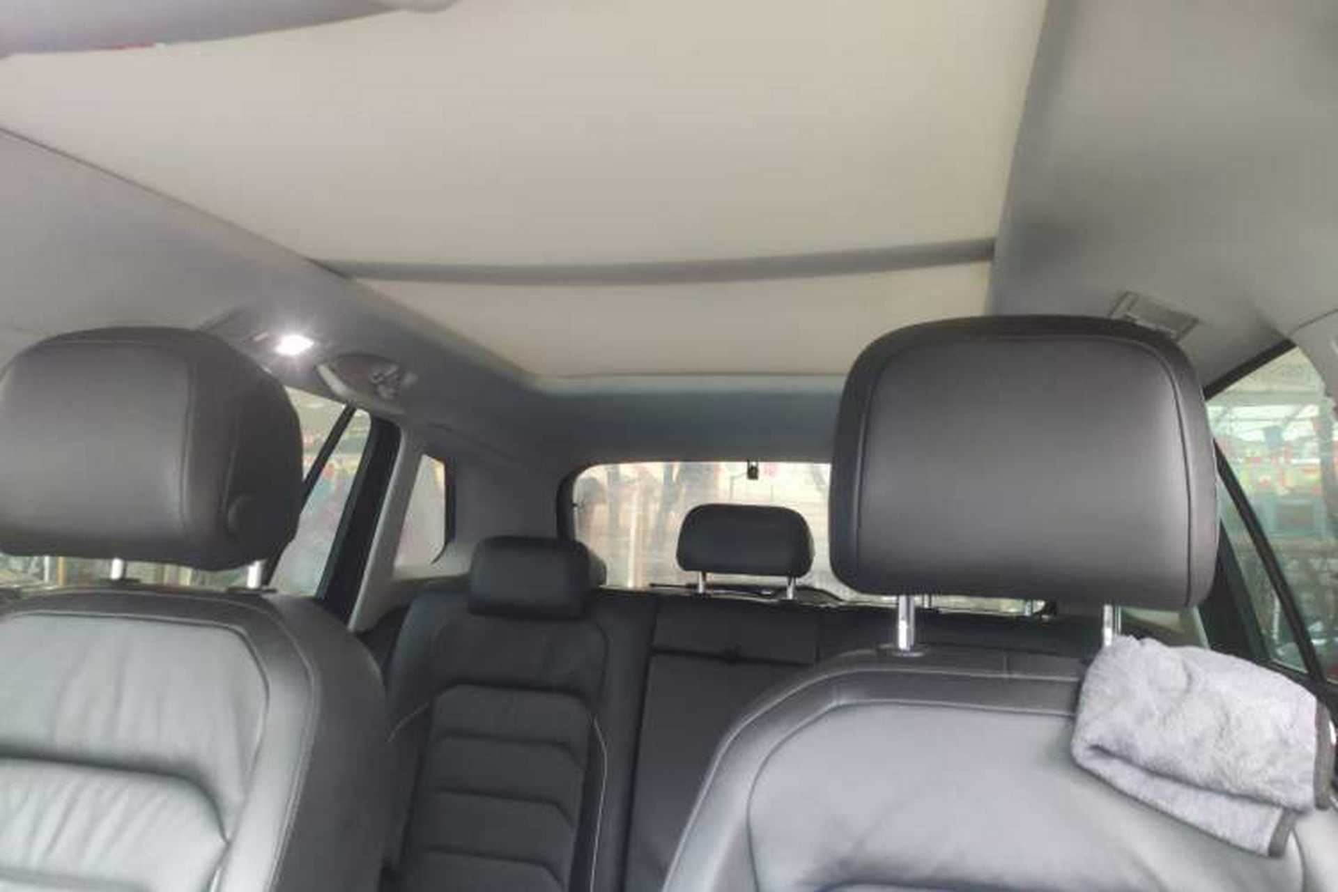 Used Volkswagen Tiguan 2018 330TSI All-Wheel-Drive Innovation Model Headliner