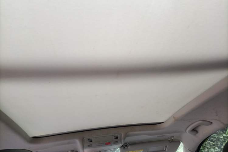 Used Volkswagen Tiguan 2018 330TSI All-Wheel-Drive Innovation Model Headliner