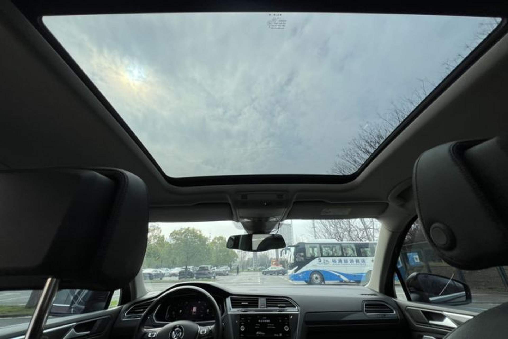 Used Volkswagen Tiguan 2018 330TSI All-Wheel-Drive Innovation Model Interior 6