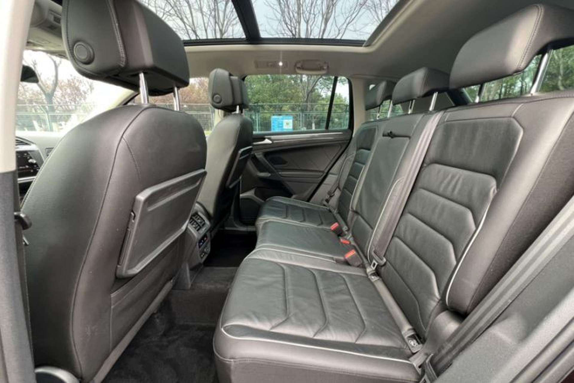 Used Volkswagen Tiguan 2018 330TSI All-Wheel-Drive Innovation Model Interior 7