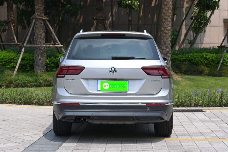 Used Volkswagen Tiguan 2018 330TSI All-Wheel-Drive Innovation Model Exterior 6