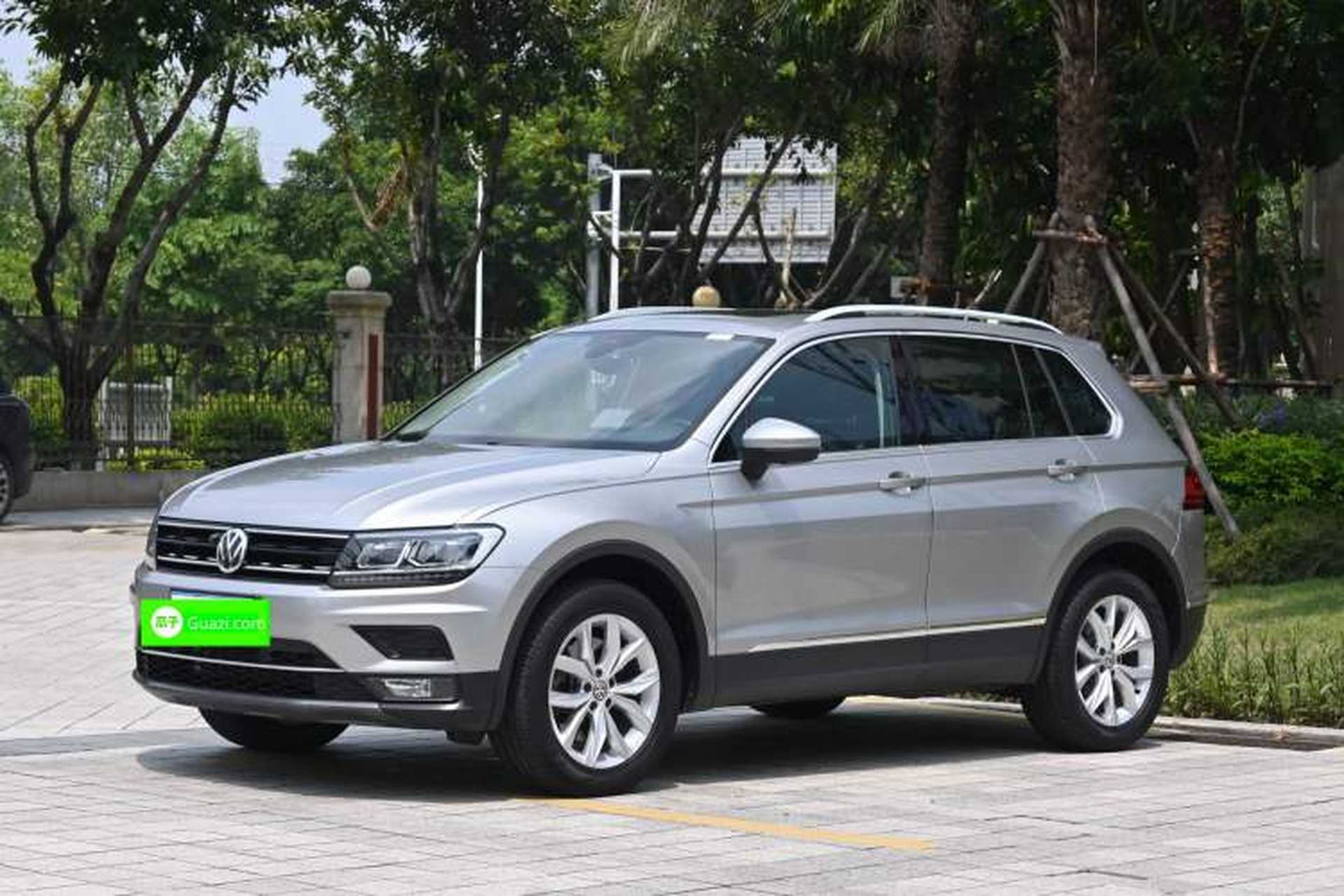 Used Volkswagen Tiguan 2018 330TSI All-Wheel-Drive Innovation Model Front Left 45 Deg