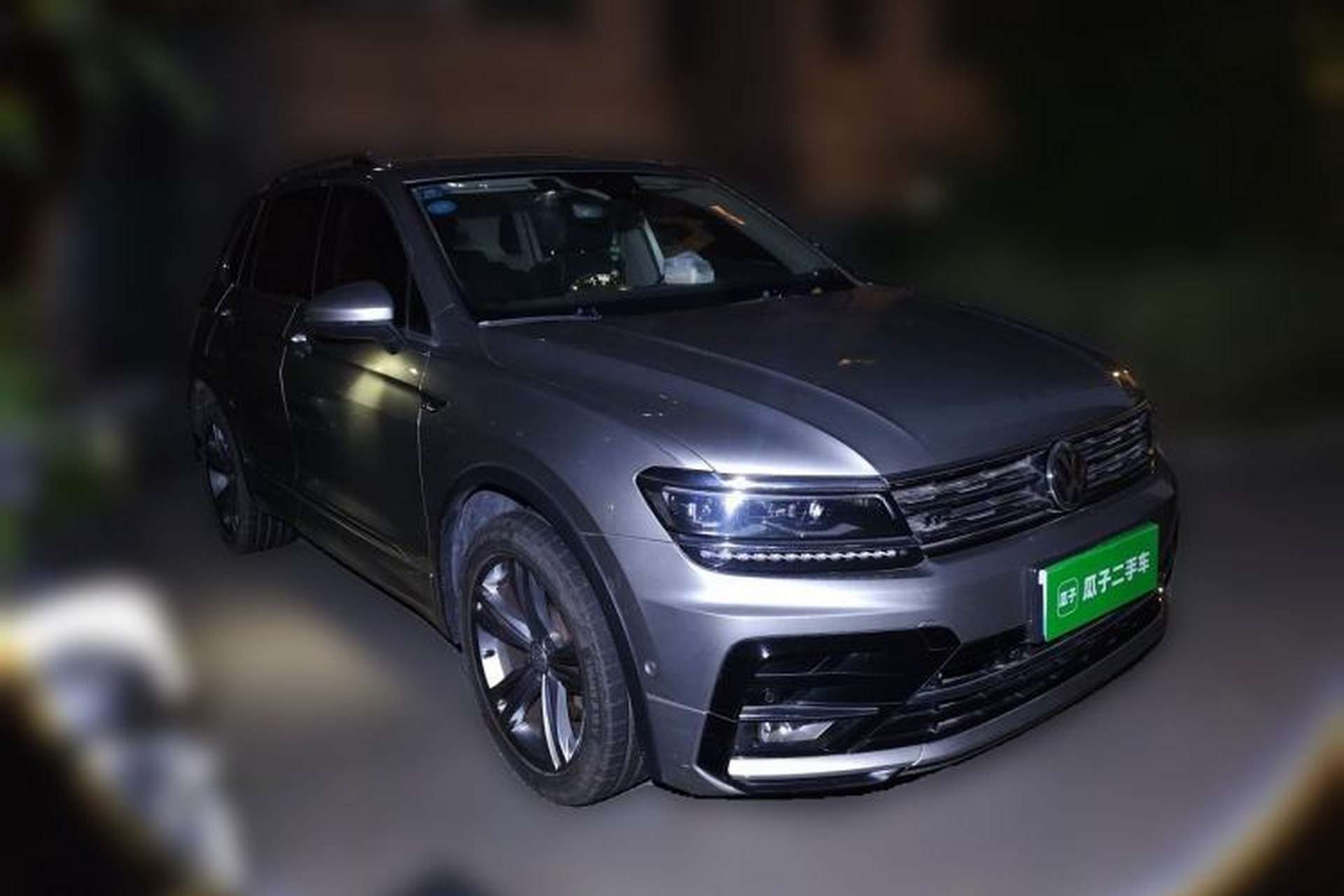 Used Volkswagen Tiguan 2018 330TSI Four-Wheel Drive High-End Model Front Right 45 Deg