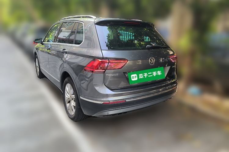 Used Volkswagen Tiguan 2018 330TSI All-Wheel-Drive Innovation Model Rear Left 45 Deg