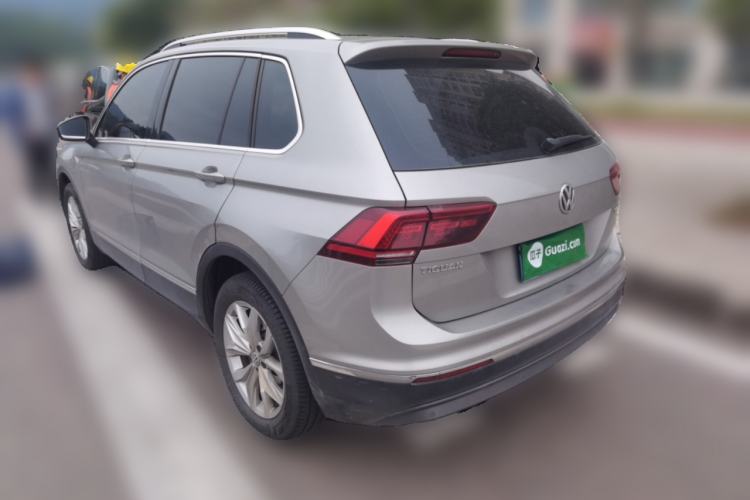 Used Volkswagen Tiguan 2018 330TSI All-Wheel-Drive Innovation Model Rear Left 45 Deg