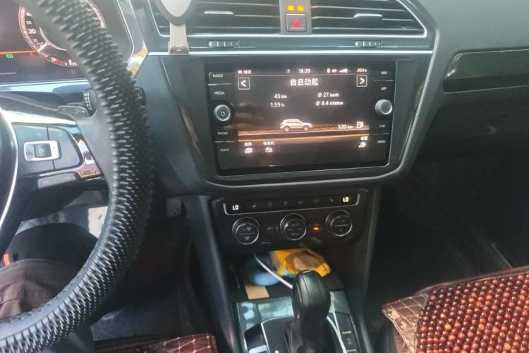 Used Volkswagen Tiguan 2018 330TSI Four-Wheel Drive High-End Model Audio And AC Panel