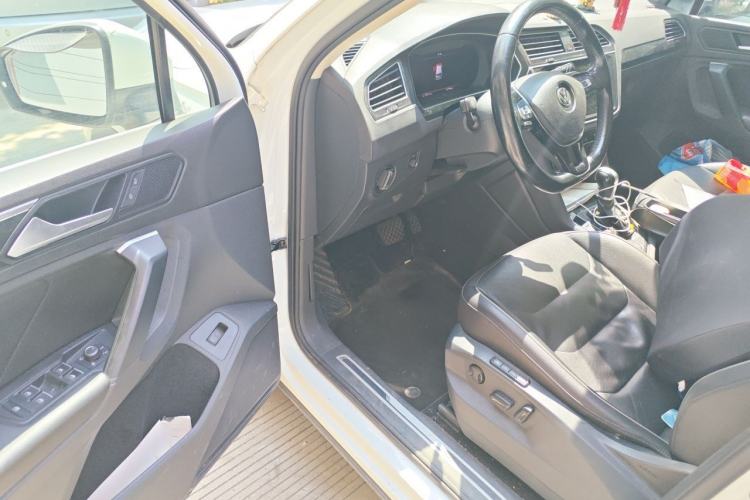 Used Volkswagen Tiguan 2018 330TSI All-Wheel-Drive Innovation Model Driver Seat