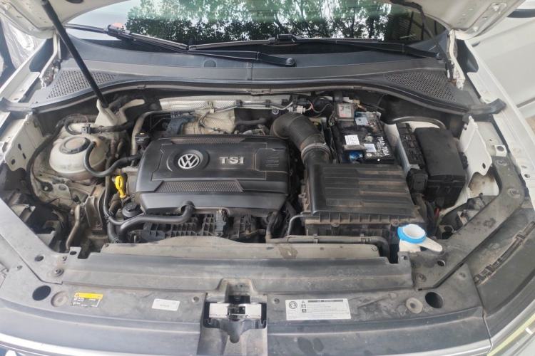 Used Volkswagen Tiguan 2018 380TSI Four-Wheel Drive R-Line Engine Bay
