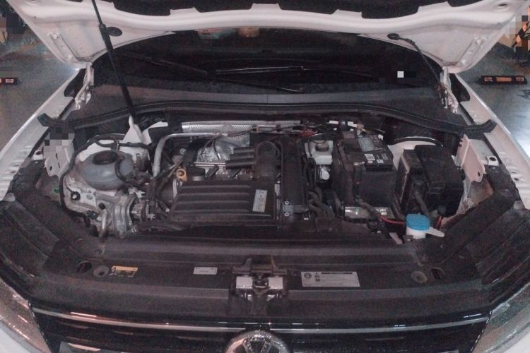 Used Volkswagen Tiguan 2018 280TSI Two-Wheel-Drive Elite Version Engine Bay