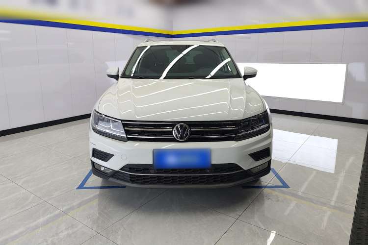 Used Volkswagen Tiguan 2018 330TSI All-Wheel-Drive Innovation Model Front