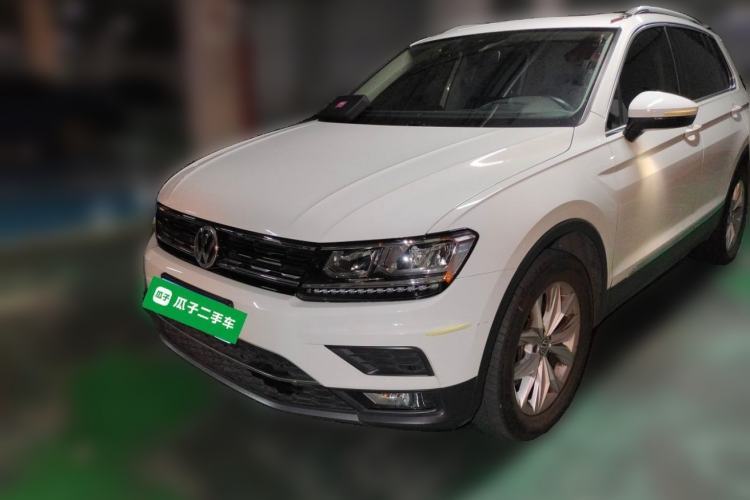 Used Volkswagen Tiguan 2018 330TSI All-Wheel-Drive Innovation Model Guazi used car, China used car export, Used car for sale, Used cars, Cheapest cars for sale