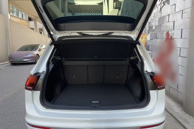 Used Volkswagen Tiguan 2018 330TSI Four-Wheel Drive High-End Model Interior 8