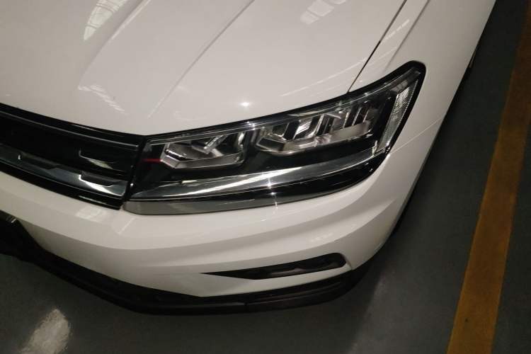 Used Volkswagen Tiguan 2018 280TSI Two-Wheel-Drive Elite Version Left Front Headlight