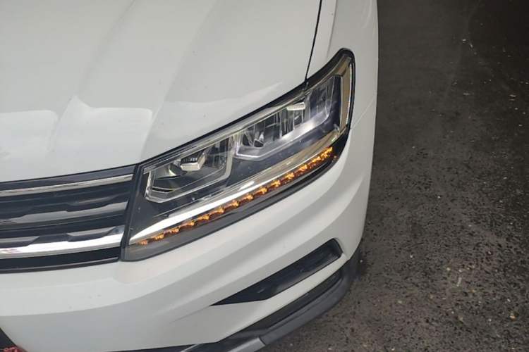 Used Volkswagen Tiguan 2018 330TSI All-Wheel-Drive Innovation Model Left Front Headlight