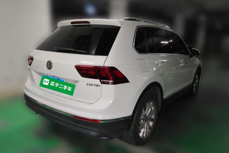 Used Volkswagen Tiguan 2018 330TSI All-Wheel-Drive Innovation Model Rear Right 45 Deg