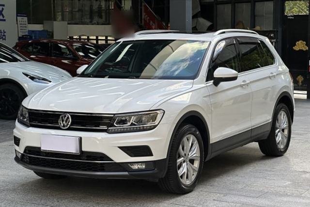 Ojetý Volkswagen Tiguan 2018 330TSI All-Wheel-Drive Innovation Model
