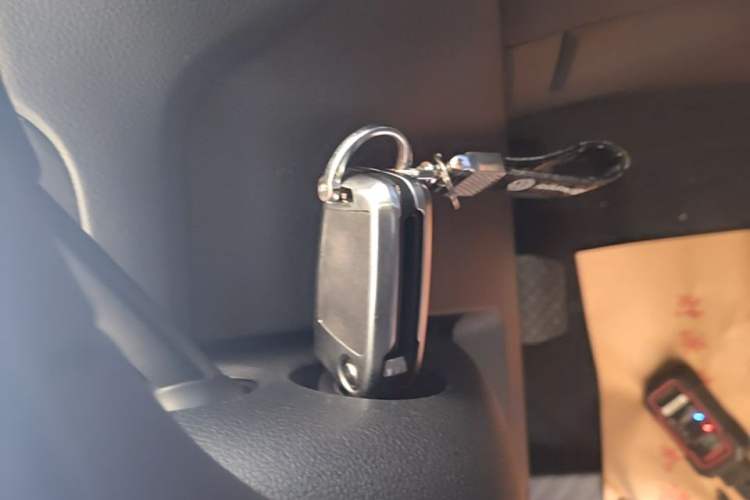 Used Volkswagen Tiguan 2018 330TSI All-Wheel-Drive Innovation Model Vehicle Key