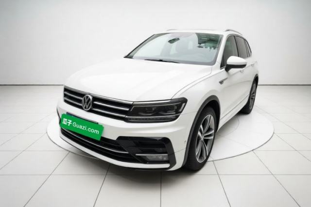Ojetý Volkswagen Tiguan 2018 380TSI Four-Wheel Drive R-Line