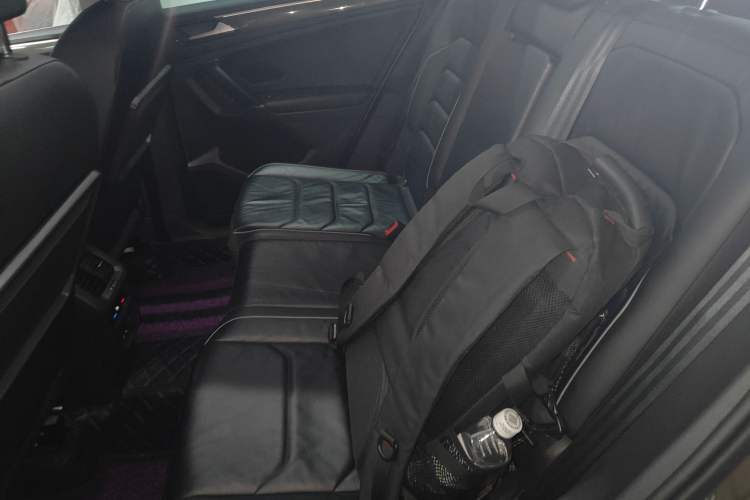 Used Volkswagen Tiguan 2018 330TSI All-Wheel-Drive Innovation Model Left Rear Seat