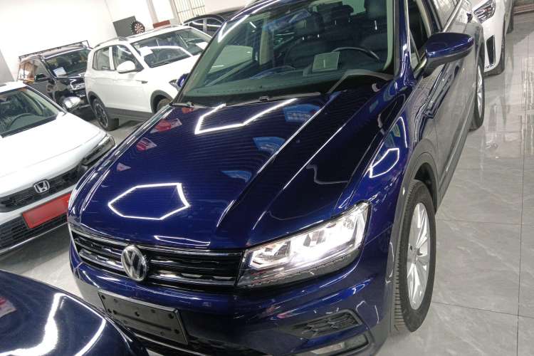 Used Volkswagen Tiguan 2019 330TSI All-Wheel-Drive Innovation Model Exterior 1
