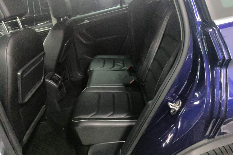 Used Volkswagen Tiguan 2019 330TSI All-Wheel-Drive Innovation Model Left Rear Seat