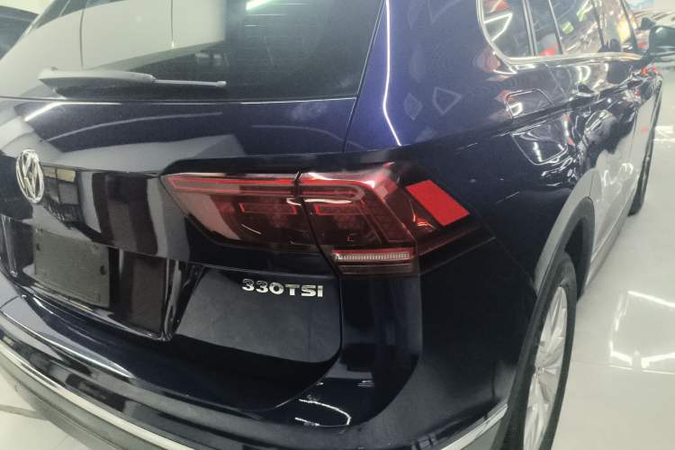 Used Volkswagen Tiguan 2019 330TSI All-Wheel-Drive Innovation Model Right Rear Taillight