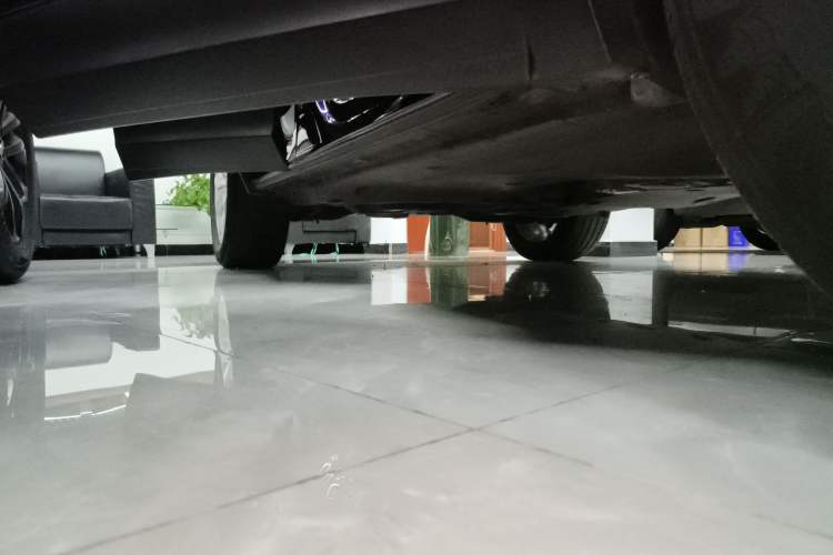 Used Volkswagen Tiguan 2019 330TSI All-Wheel-Drive Innovation Model Right Side Sill