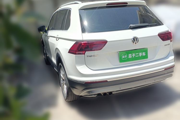 Used Volkswagen Tiguan 2019 330TSI All-Wheel-Drive Innovation Model Rear Left 45 Deg