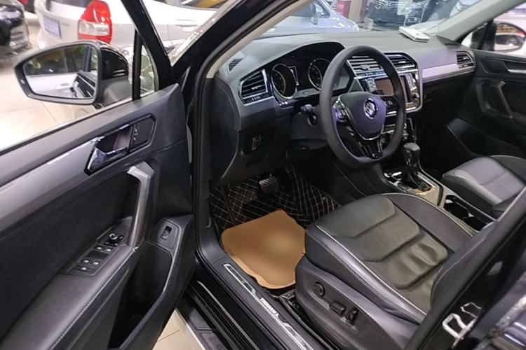 Used Volkswagen Tiguan L 2017 330TSI Automatic Two-Wheel Drive Flagship Edition Driver Seat