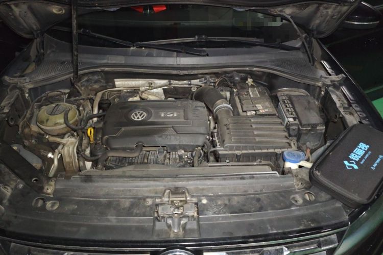 Used Volkswagen Tiguan L 2017 330TSI Automatic Two-Wheel Drive Comfort Edition Engine Bay