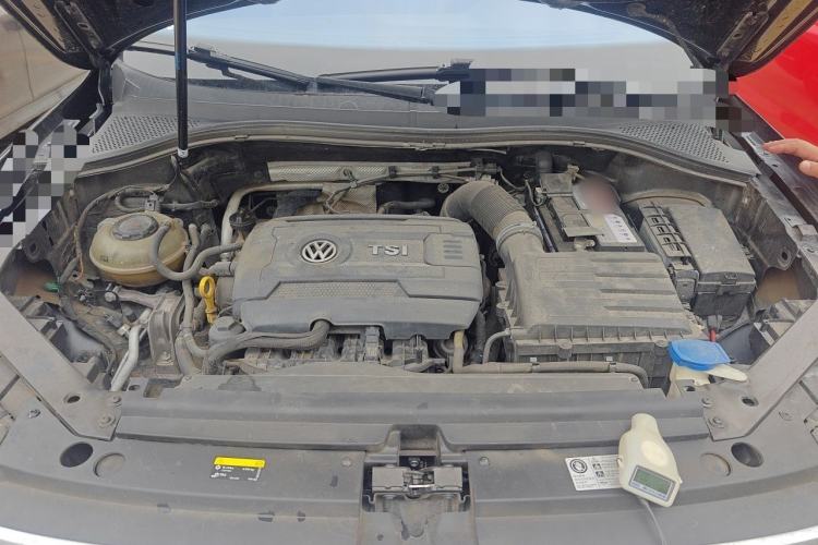 Used Volkswagen Tiguan L 2017 380TSI Automatic All-Wheel-Drive Luxury Edition Engine Bay