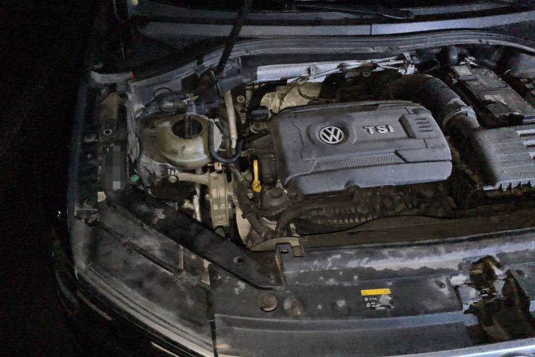 Used Volkswagen Tiguan L 2017 380TSI Automatic All-Wheel-Drive Luxury Edition Engine Bay Right