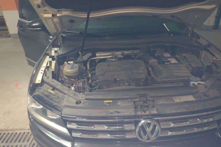 Used Volkswagen Tiguan L 2017 330TSI Automatic Two-Wheel Drive Luxury Edition Engine Bay Right