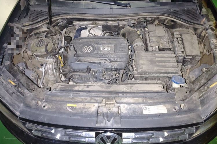 Used Volkswagen Tiguan L 2017 330TSI Automatic Two-Wheel Drive Luxury Edition Engine Bay