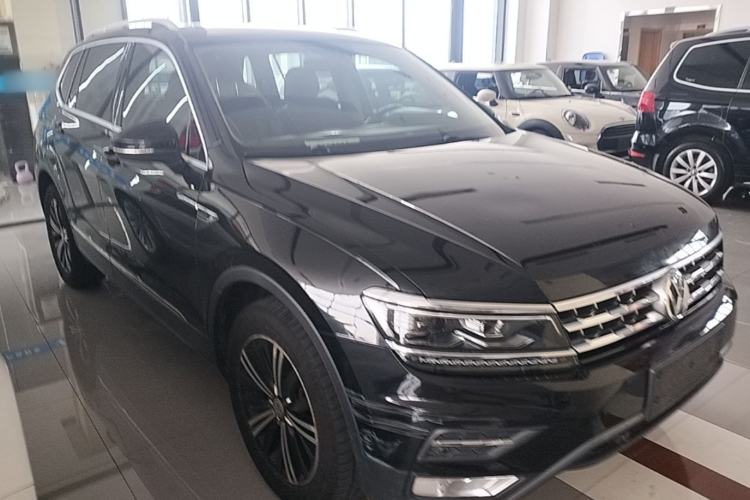 Used Volkswagen Tiguan L 2017 330TSI Automatic Two-Wheel Drive Flagship Edition Exterior 1