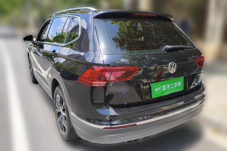 Used Volkswagen Tiguan L 2017 330TSI Automatic Two-Wheel Drive Flagship Edition Exterior 3