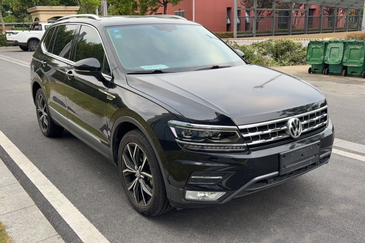 Used Volkswagen Tiguan L 2017 330TSI Automatic Two-Wheel Drive Flagship Edition Exterior 5