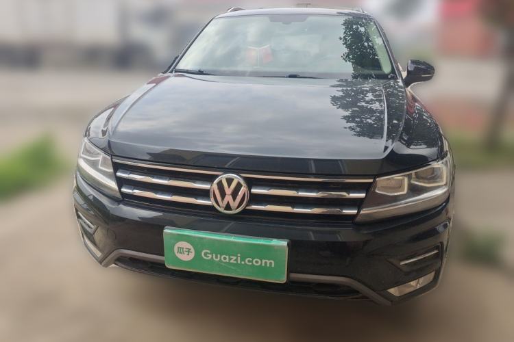 Used Volkswagen Tiguan L 2017 330TSI Automatic Two-Wheel Drive Luxury Edition Front