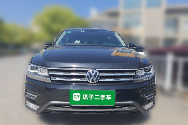 Used Volkswagen Tiguan L 2017 330TSI Automatic Two-Wheel Drive Luxury Edition Front