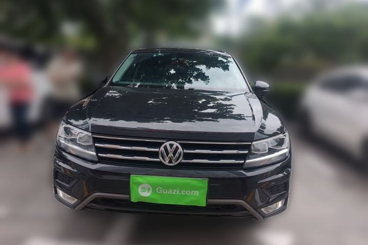 Used Volkswagen Tiguan L 2017 330TSI Automatic Two-Wheel Drive Luxury Edition Front
