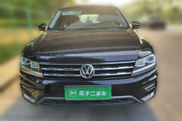 Used Volkswagen Tiguan L 2017 330TSI Automatic Two-Wheel Drive Luxury Edition Front
