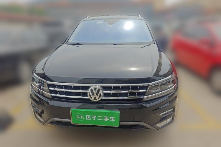Used Volkswagen Tiguan L 2017 380TSI Automatic All-Wheel-Drive Luxury Edition Front
