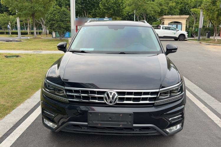 Used Volkswagen Tiguan L 2017 330TSI Automatic Two-Wheel Drive Flagship Edition Front