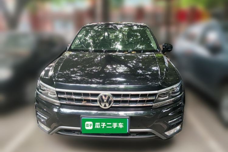 Used Volkswagen Tiguan L 2017 380TSI Automatic All-Wheel-Drive Luxury Edition Front