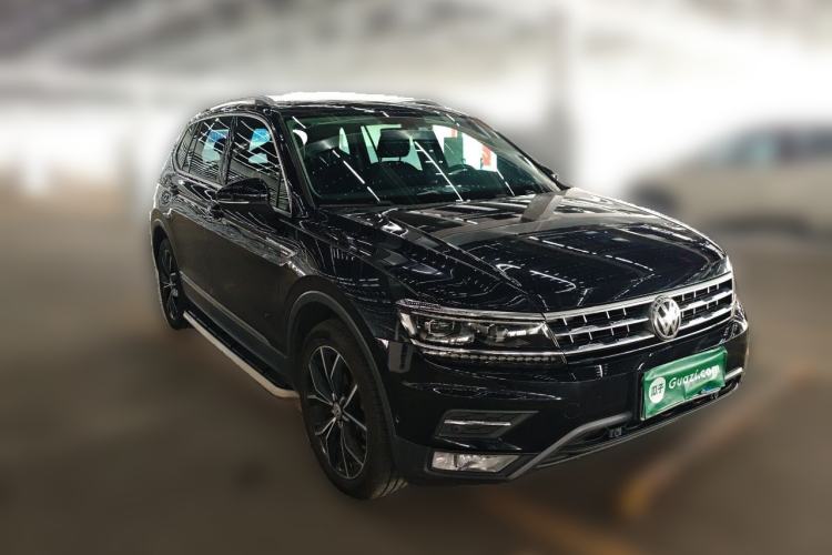 Used Volkswagen Tiguan L 2017 380TSI Automatic All-Wheel-Drive Flagship Edition Front Right 45 Deg