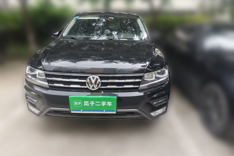 Used Volkswagen Tiguan L 2017 330TSI Automatic Two-Wheel Drive Luxury Edition Front