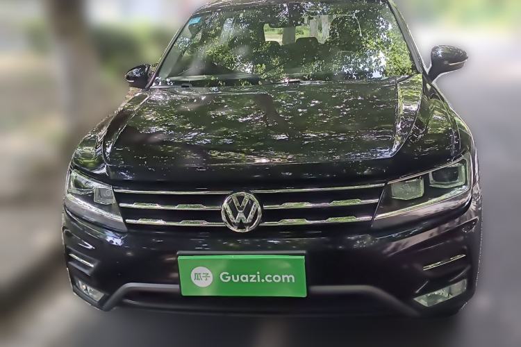 Used Volkswagen Tiguan L 2017 330TSI Automatic Two-Wheel Drive Luxury Edition Front