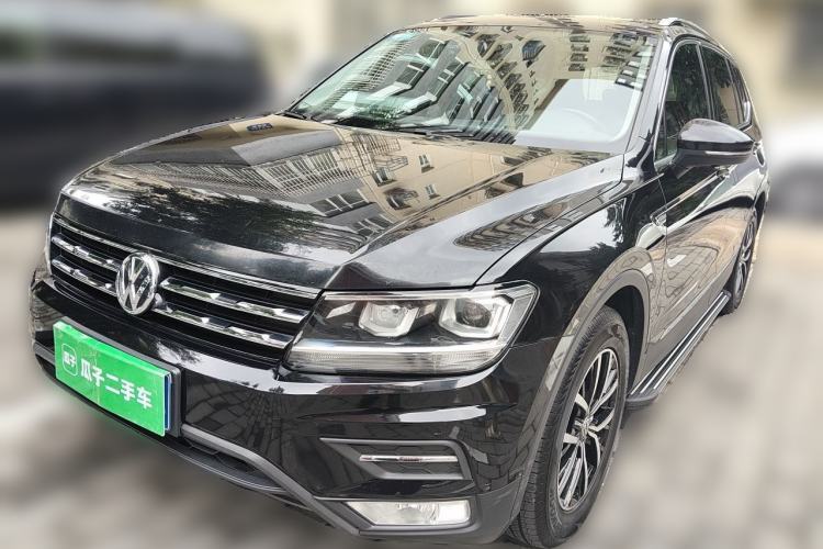 Used Volkswagen Tiguan L 2017 330TSI Automatic Two-Wheel Drive Luxury Edition Guazi used car, China used car export, Used car for sale, Used cars, Cheapest cars for sale